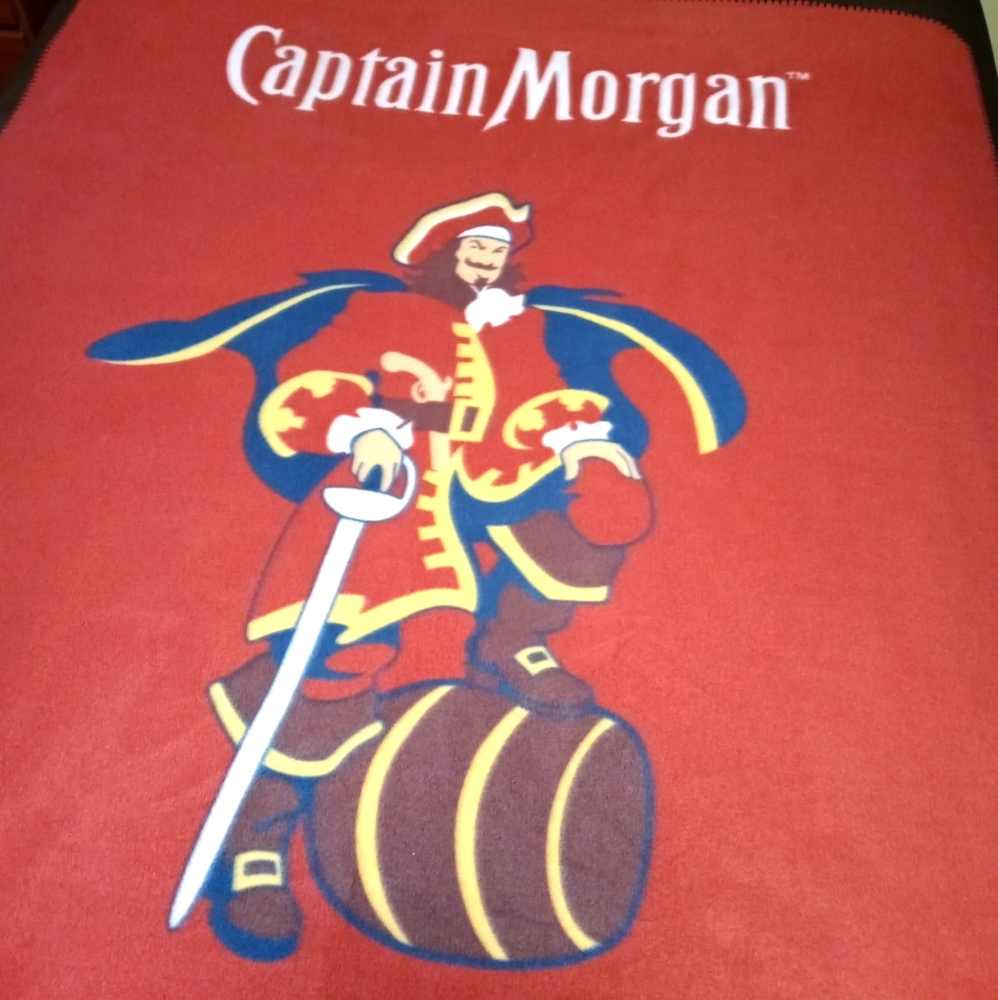 🏖CAPTAIN MORGAN OFFICIAL THROW BLANKET,FABULOUS VINTAGE GIFT. 🎁